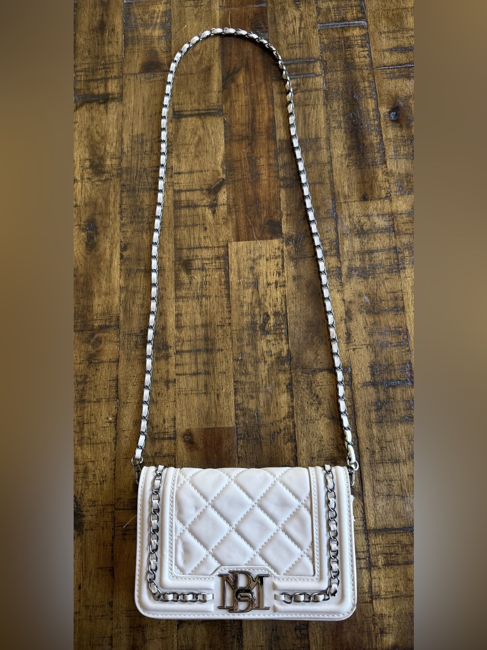 Badgley Mischka Quilted Crossbody • White • Silver Chain
